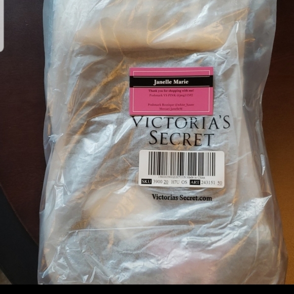 🚫SOLD🚫🎁 2018 VS PINK CHRISTMAS STOCKING - Picture 2 of 2